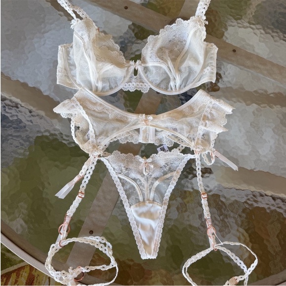 Lounge Underwear Other - White lingerie set